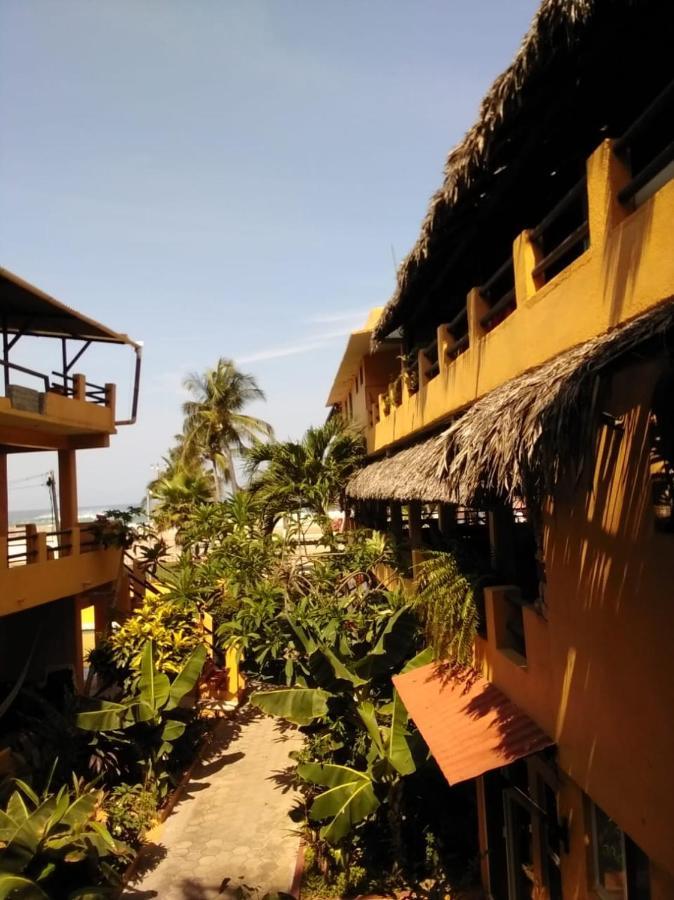 Hotel Papaya Surf Пуерто Ескондидо Екстериор снимка
