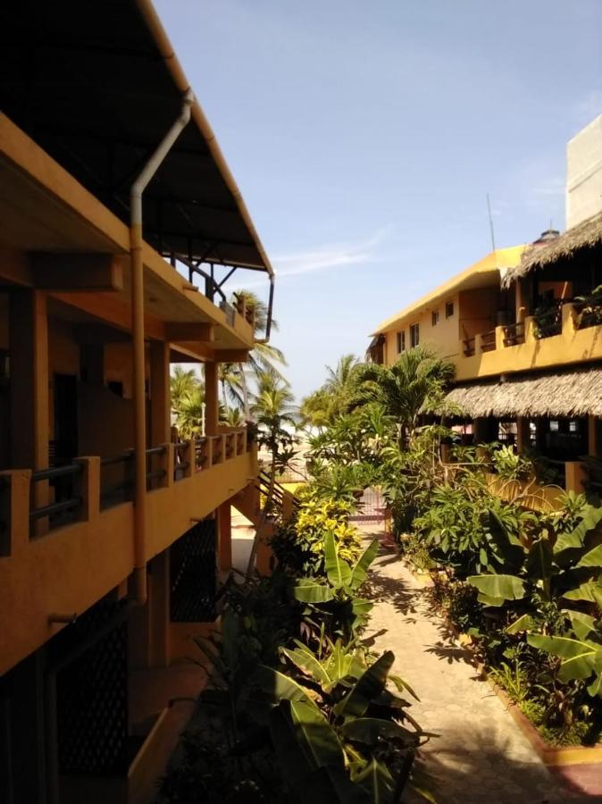 Hotel Papaya Surf Пуерто Ескондидо Екстериор снимка