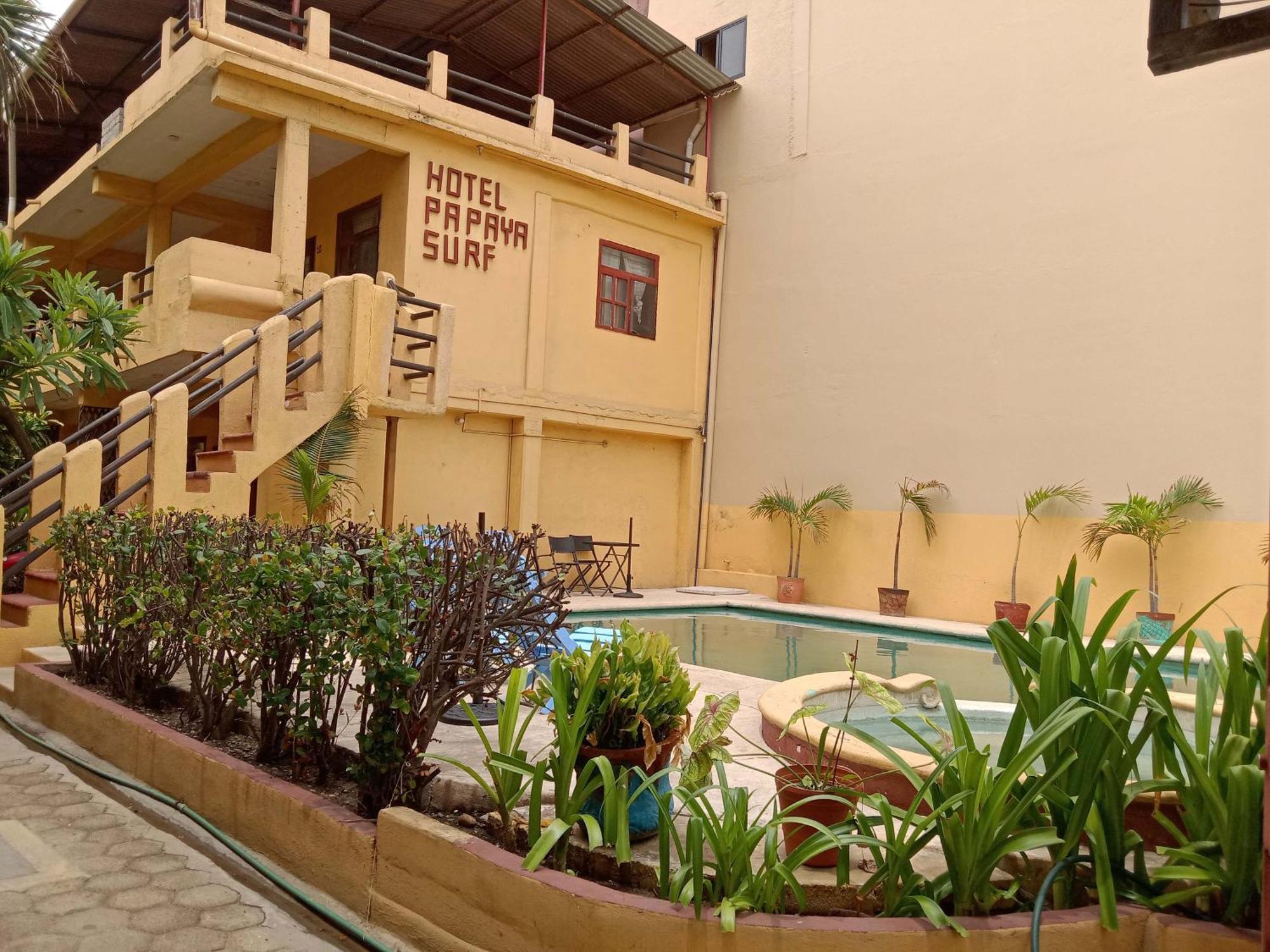 Hotel Papaya Surf Пуерто Ескондидо Екстериор снимка